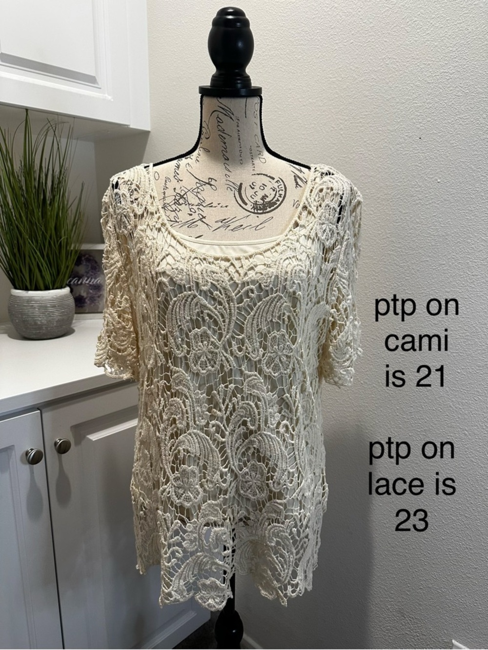 Adiva Cream Crochet Lace Scoop Neck Camisole